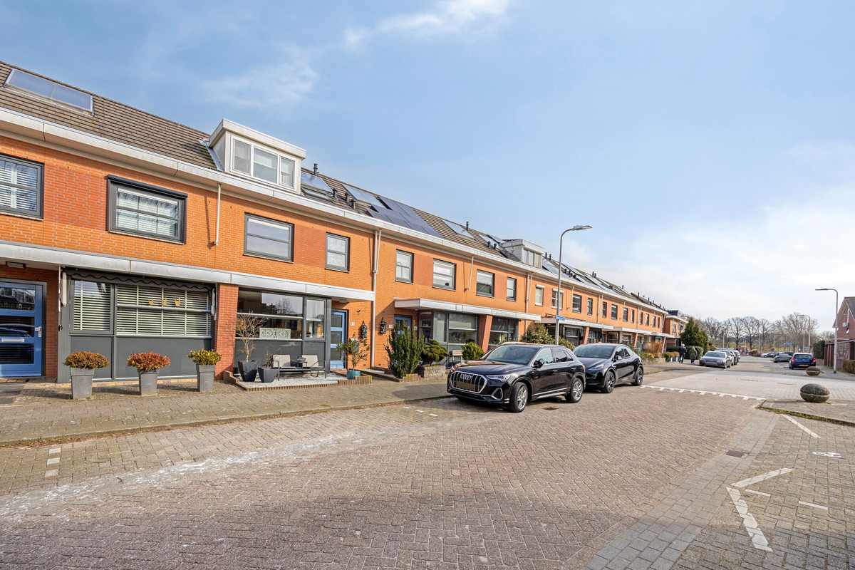 Donizettistraat 93