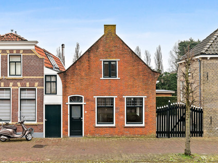 Burg Van Der Lelijkade 6