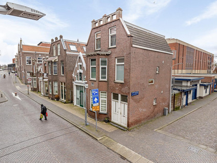 Czaar Peterstraat 9