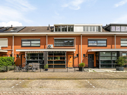 Donizettistraat 135