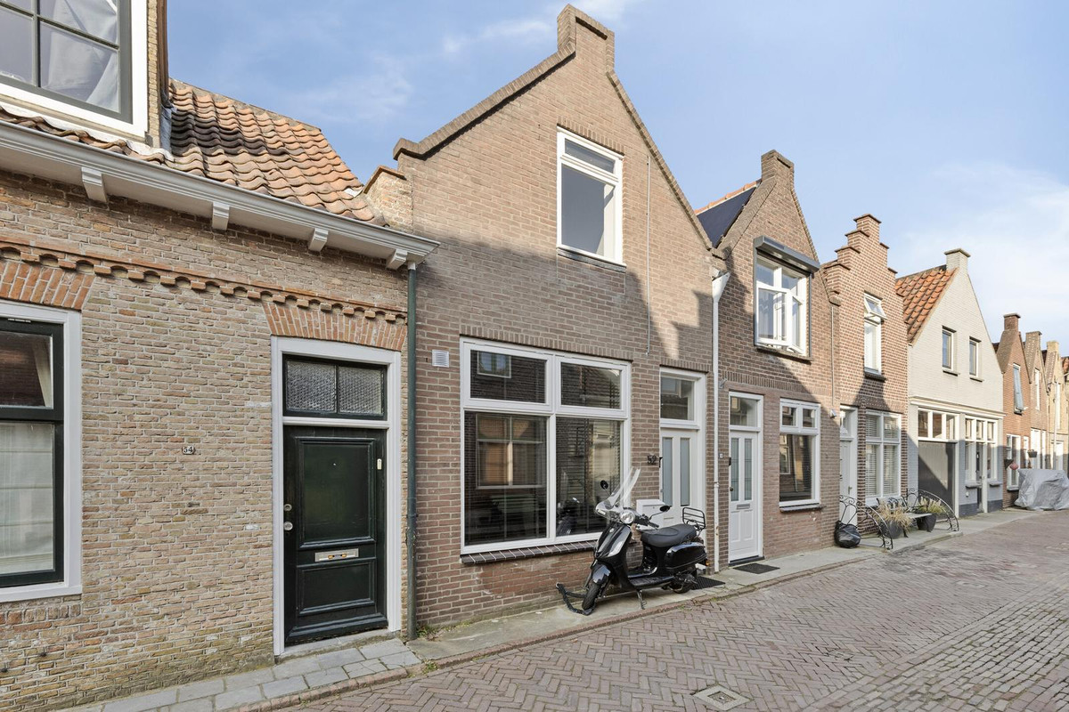 Minderbroederstraat 52