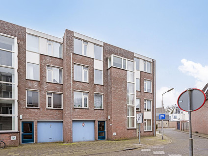 Meijer van Leeuwenstraat 49