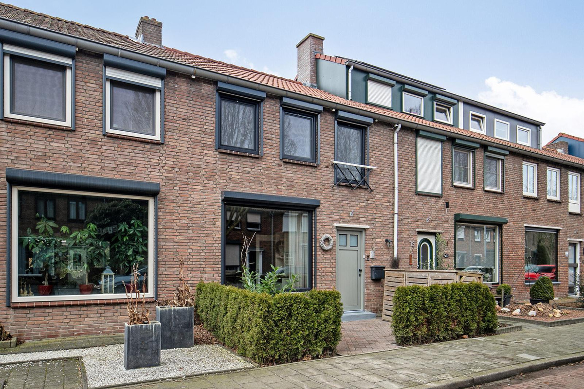 Margrietstraat 17