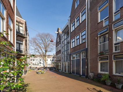 Madelievenstraat 7D