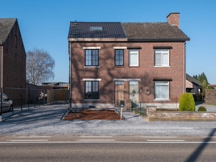 Venlosesteenweg 176 3680 Maaseik 