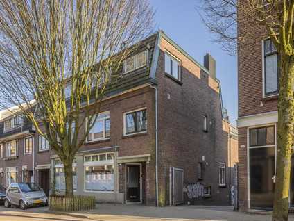 Agnietenstraat 105