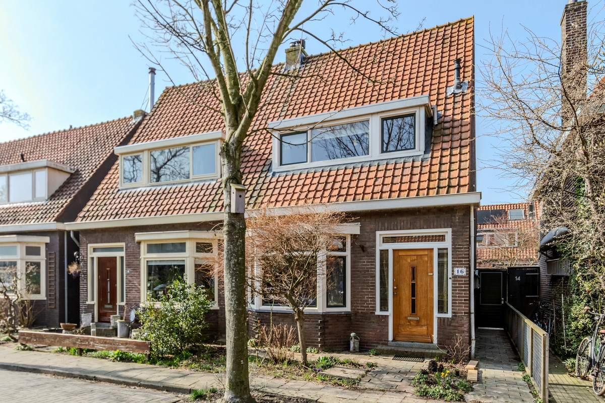 Seramstraat 16