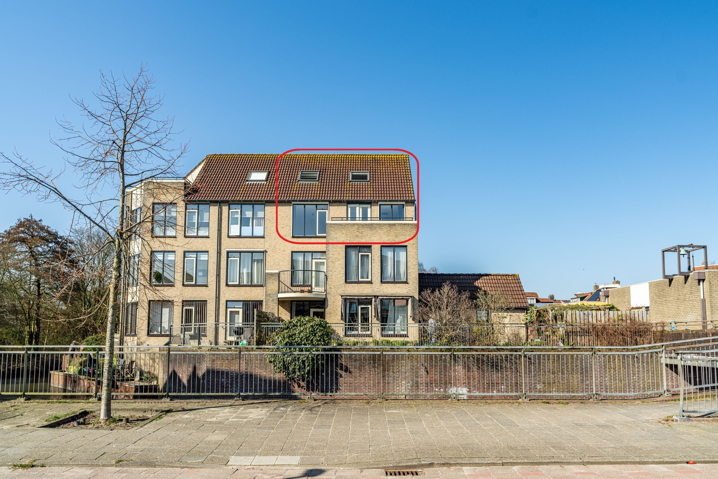 Woning te koop: Hekbootkade 76 2725HK Zoetermeer - Vastgoed Nederland