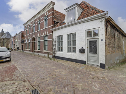 Hoge Kerkstraat 15