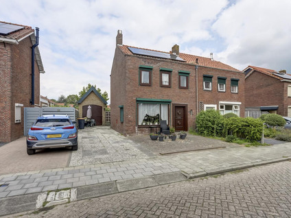 Ooststraat 25