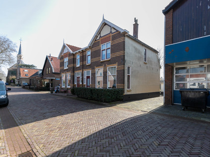 Kerkstraat 16