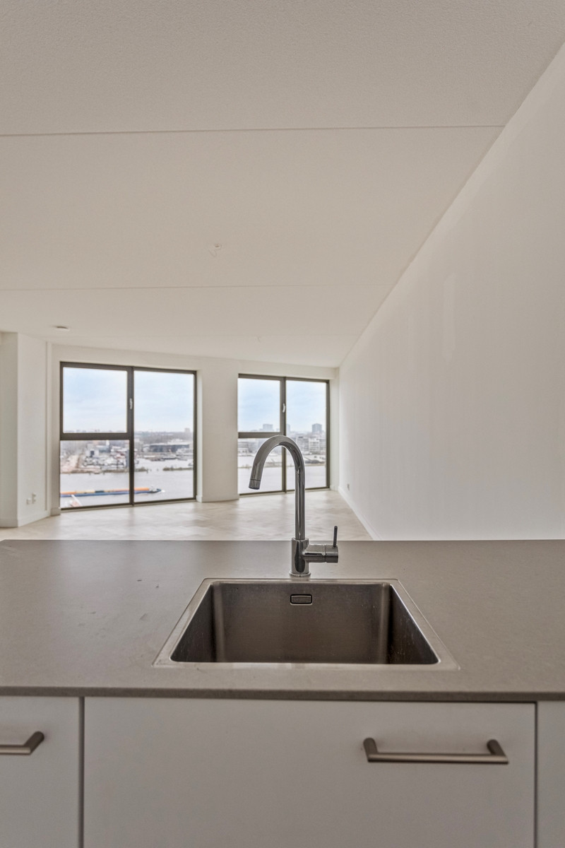 Woning te huur: Hellingbaan 246 1033DB Amsterdam
