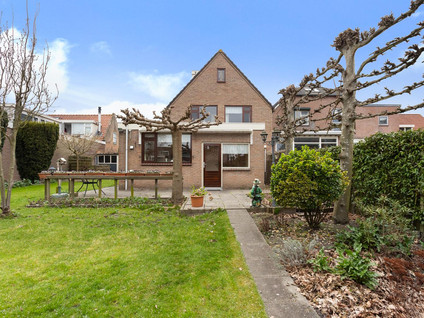 Dorpsstraat 17