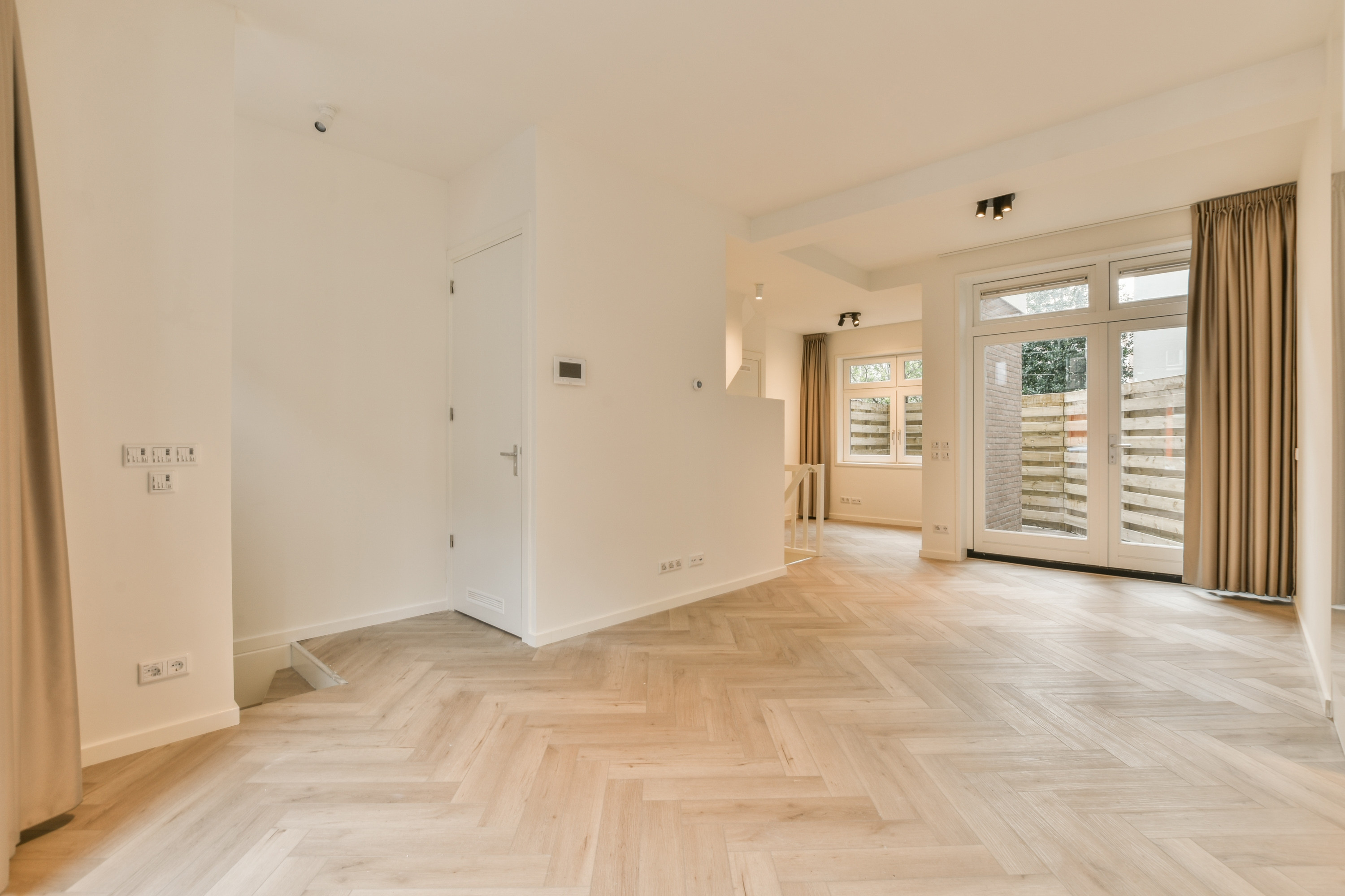 Woning te huur: Wilhelminastraat 213hs 1054WG Amsterdam