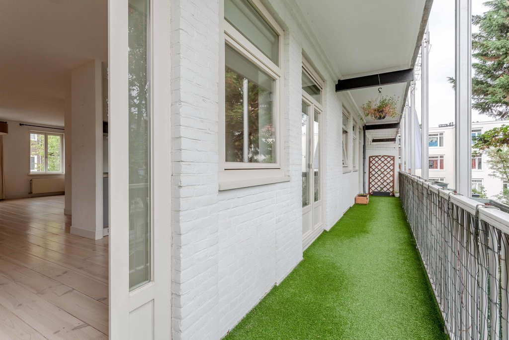 Woning te huur: Orteliusstraat 136 2 1057BH Amsterdam