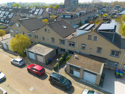 Suze Robertsonstraat 18