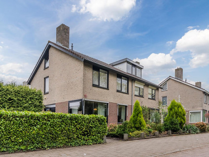 Melkweg 33