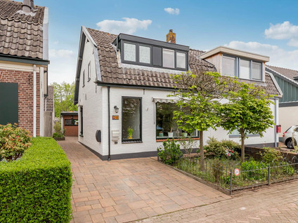 van der Muelenstraat 15