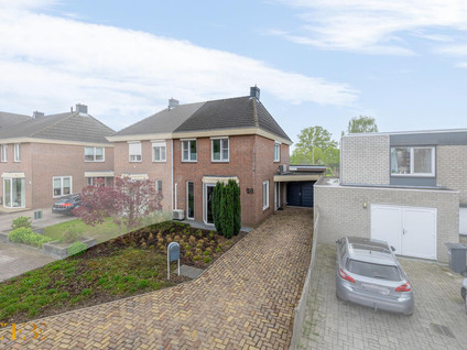 Broekstraat 28