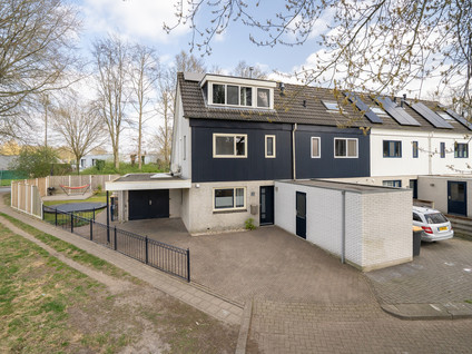 Else Mauhsstraat 51