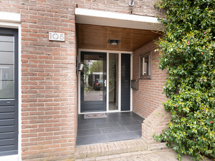 Luchtenburg 105