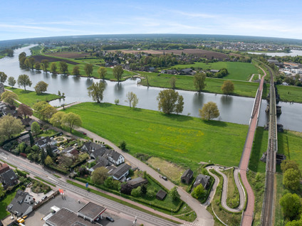Maasdijk 18