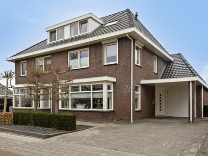 Kluisstraat 21