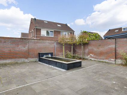 Onze Lieve Vrouwestraat 2B