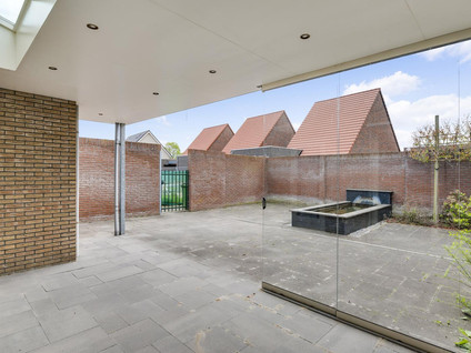 Onze Lieve Vrouwestraat 2B