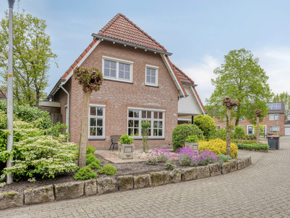 Mertenshof 2