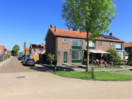 Burgemeester van der Veenweg 6