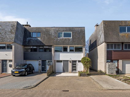 Meester J. Henderikxstraat 38