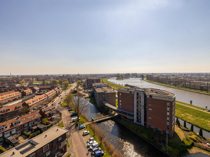 Uiverplein 210