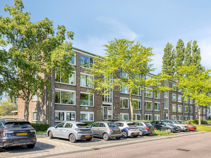Raadhuislaan 98