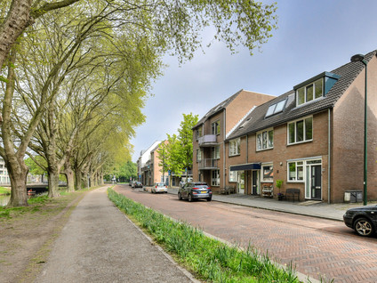 Sluissingel 13