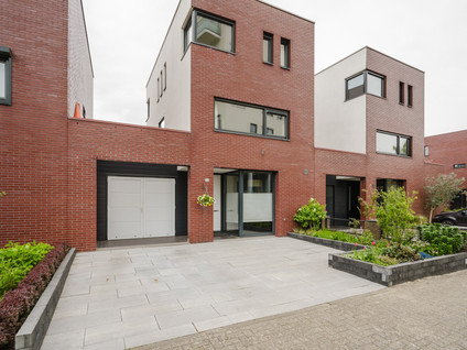 J. de Baanlaan 60