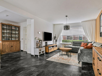 Weefmeesterstraat 16