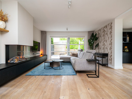 Joop Den Uylstraat 21