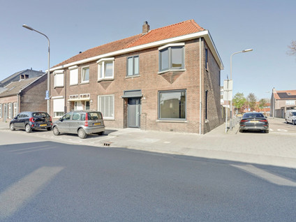 Hoefstraat 24