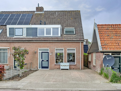 Oosterblokker 106