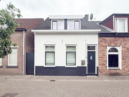 Van Bovenstraat 11