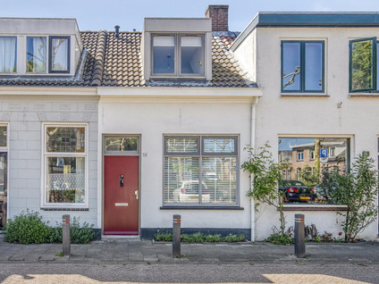 Paterstraat 53