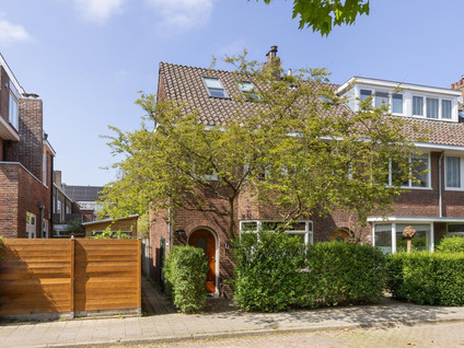 Johan de Meesterstraat 2