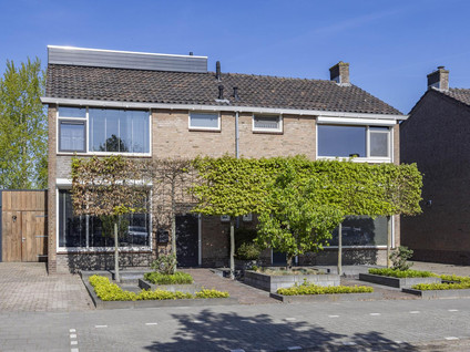 Hofstraat 12