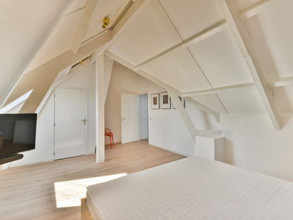 Kennemerstraatweg 128a