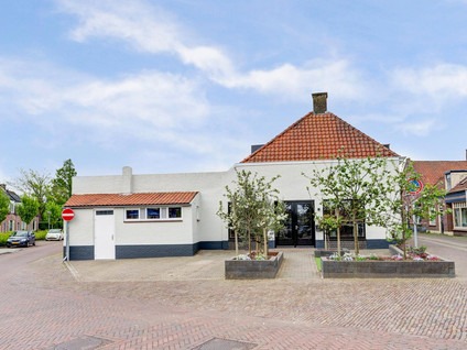 Markt 4