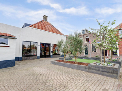 Markt 4