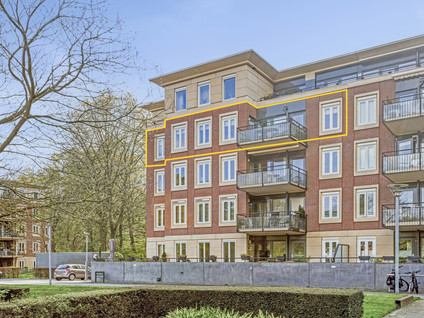 Rhenendael 104