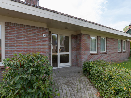 Voeghouten 4