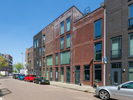 De Ruyterstraat 22